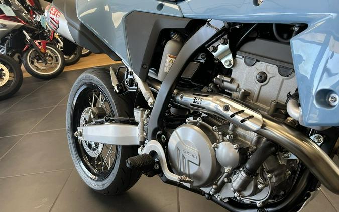2025 Suzuki DR-Z 4SM
