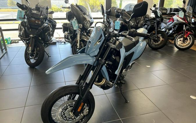 2025 Suzuki DR-Z 4SM