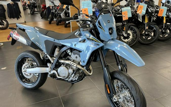 2025 Suzuki DR-Z 4SM