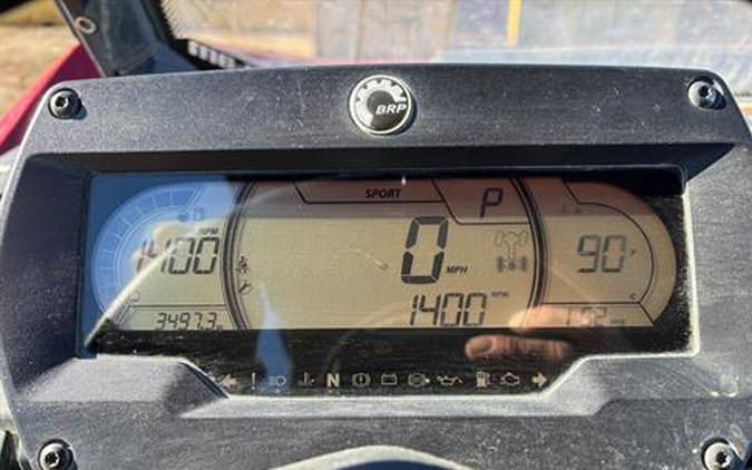 2025 Can-Am Commander MAX XT 700