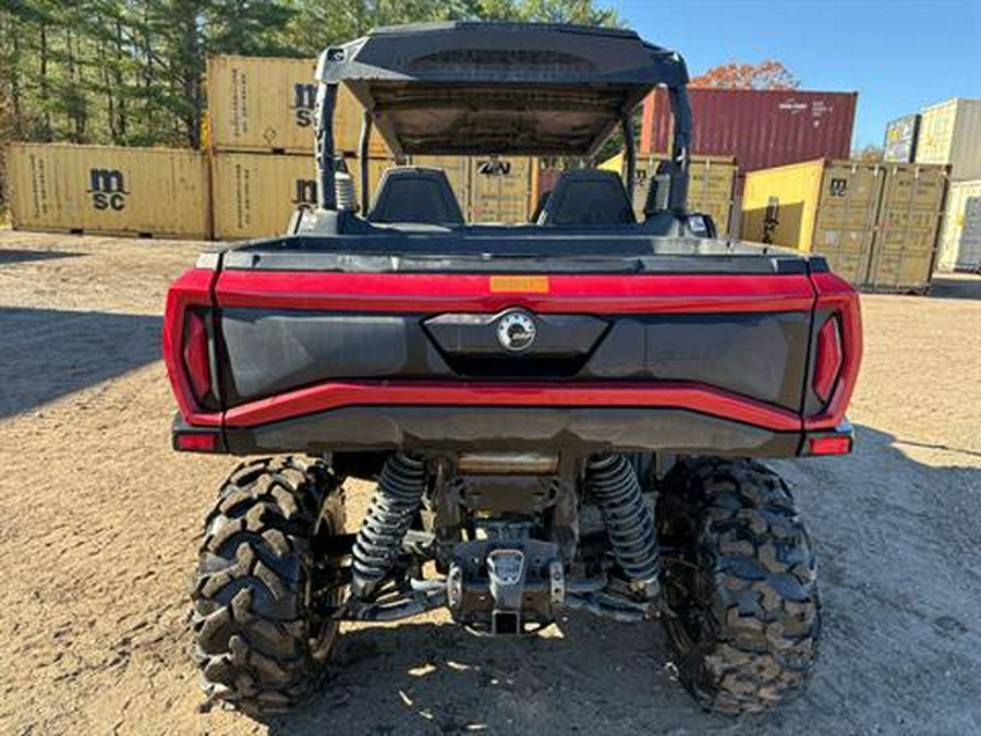 2025 Can-Am Commander MAX XT 700