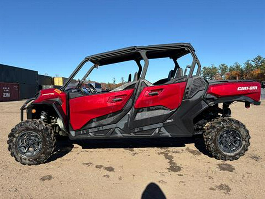 2025 Can-Am Commander MAX XT 700