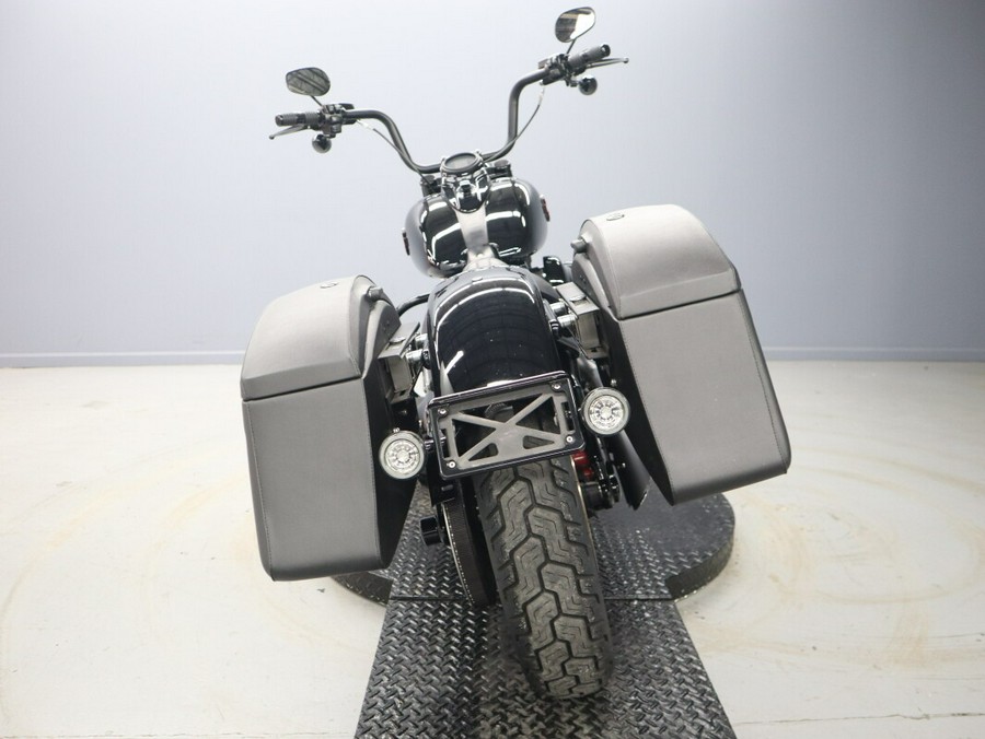 2016 Harley-Davidson Softail Slim