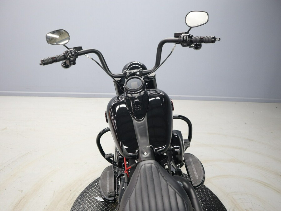 2016 Harley-Davidson Softail Slim