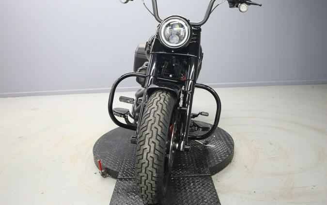 2016 Harley-Davidson Softail Slim