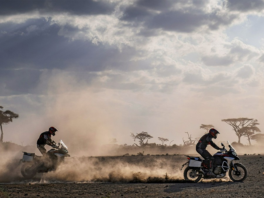 2025 Ducati Multistrada V4 Rally Adventure Travel & Radar