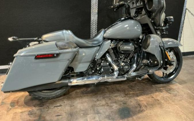 2017 Harley-Davidson Street Glide Special