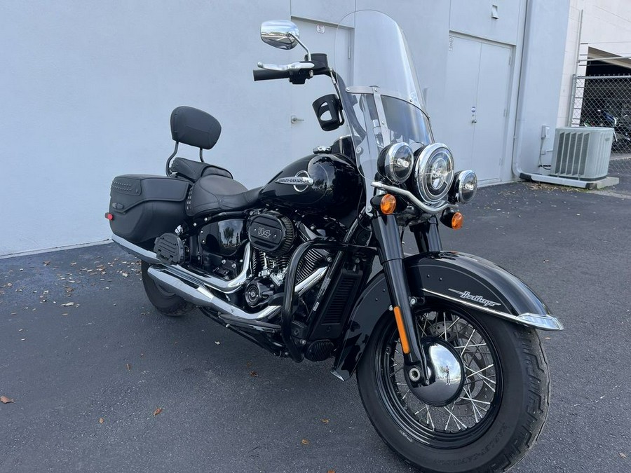 2020 Harley-Davidson® FLHCS - Heritage Classic 114