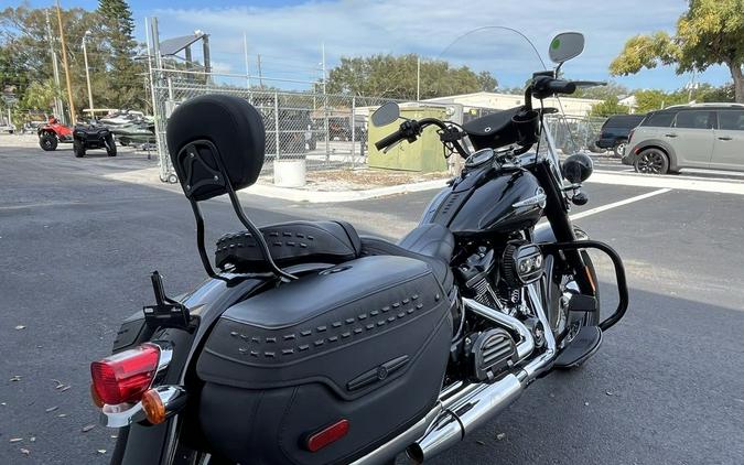 2020 Harley-Davidson® FLHCS - Heritage Classic 114