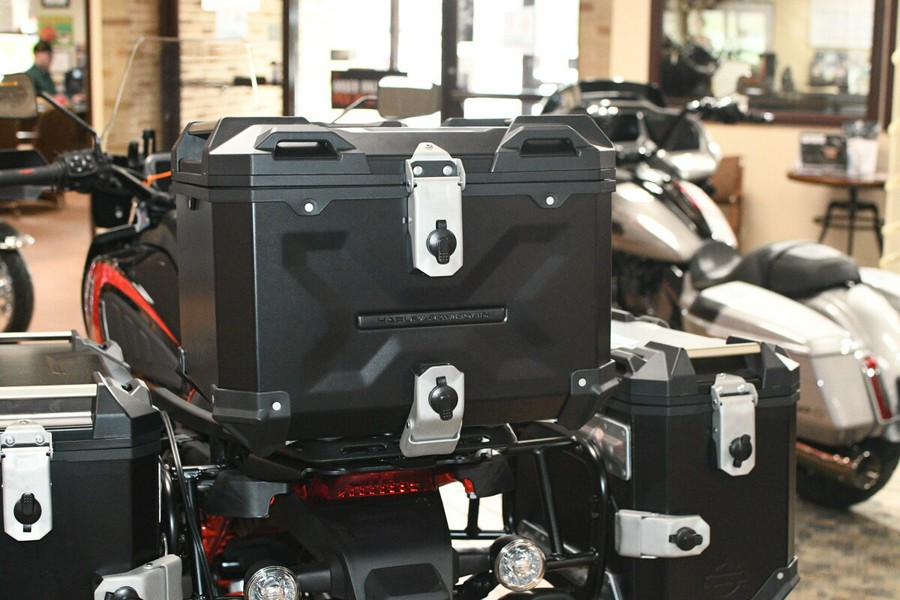 RA1250SE 2024 CVO™ Pan America®