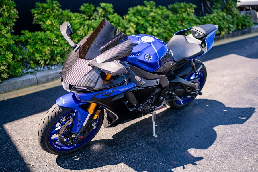 2019 Yamaha YZF-R1