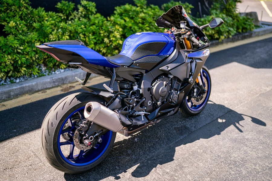 2019 Yamaha YZF-R1