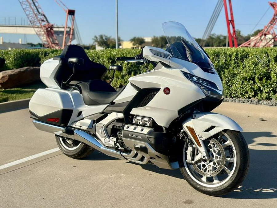 2018 Honda® Gold Wing Tour Automatic DCT Pearl White