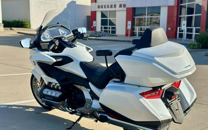 2018 Honda® Gold Wing Tour Automatic DCT Pearl White