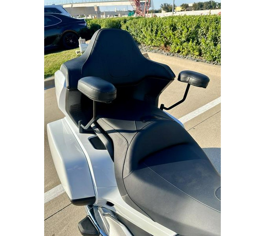 2018 Honda® Gold Wing Tour Automatic DCT Pearl White