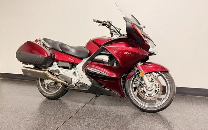 2005 Honda ST1300
