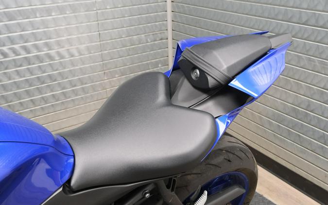 2025 YAMAHA YZFR7