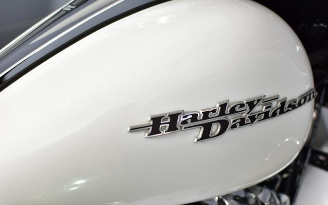 2017 Harley-Davidson Street Glide Special