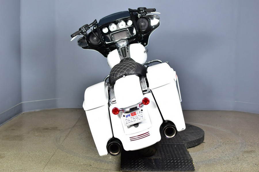 2017 Harley-Davidson Street Glide Special