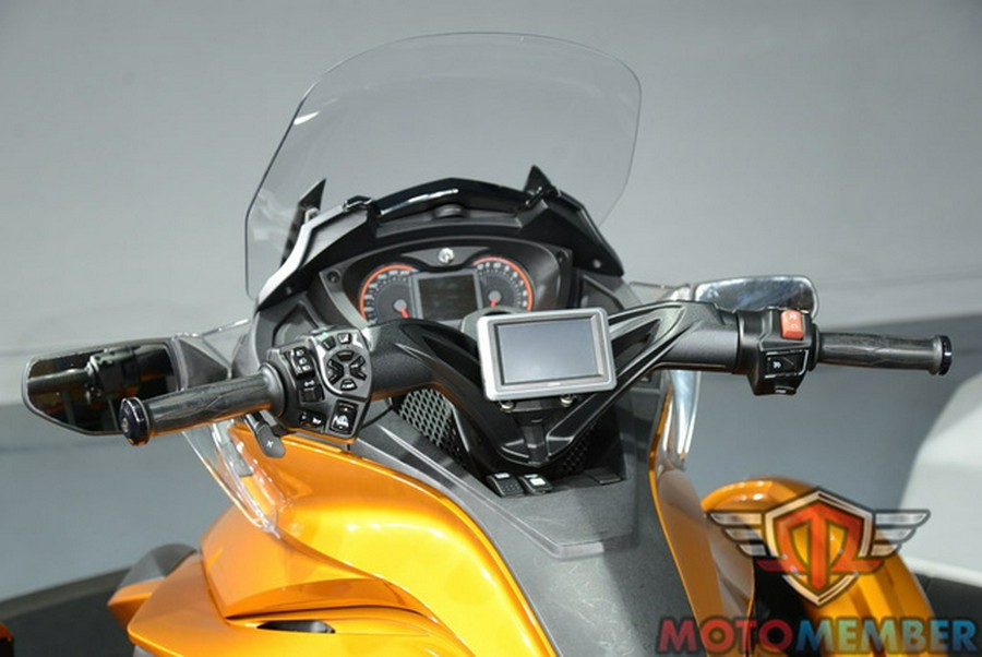 2014 Can-Am Spyder ST Limited SE5