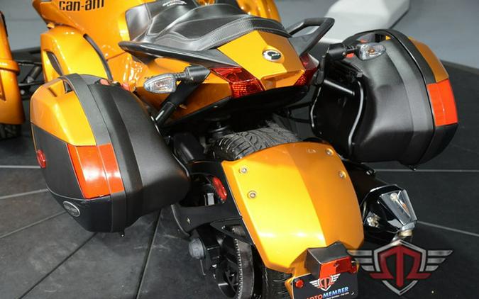 2014 Can-Am Spyder ST Limited SE5