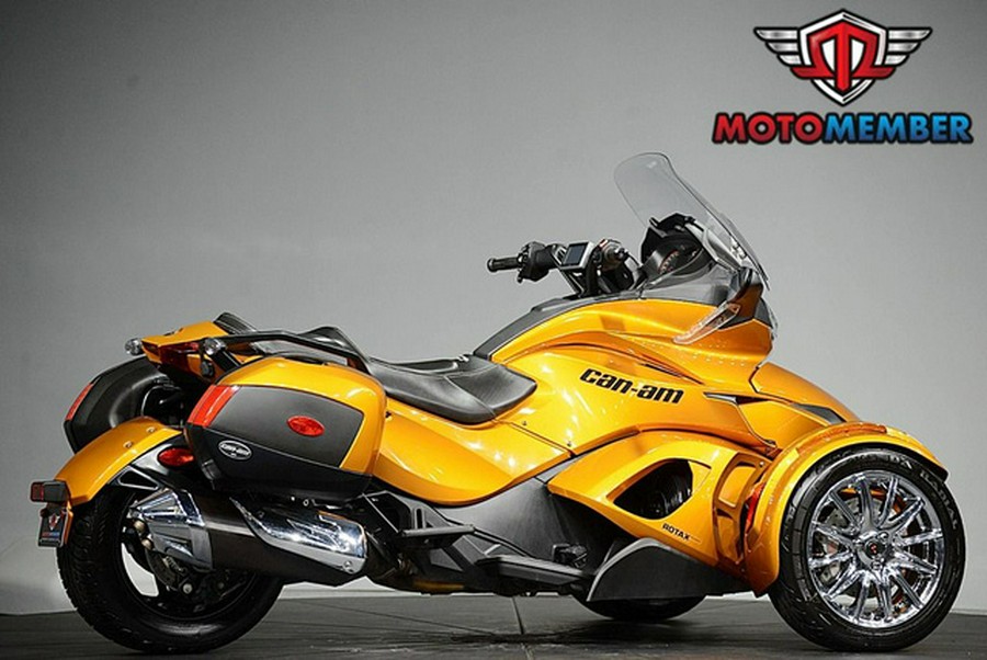 2014 Can-Am Spyder ST Limited SE5