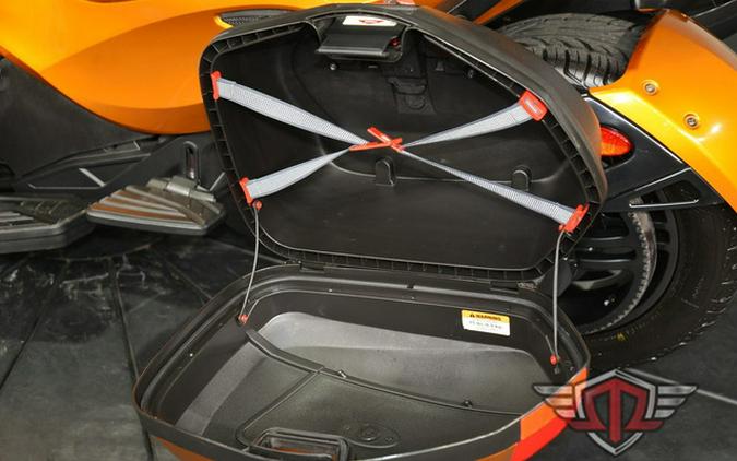 2014 Can-Am Spyder ST Limited SE5