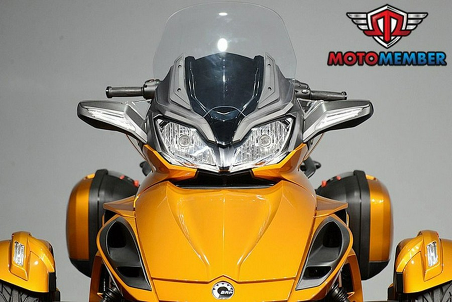 2014 Can-Am Spyder ST Limited SE5