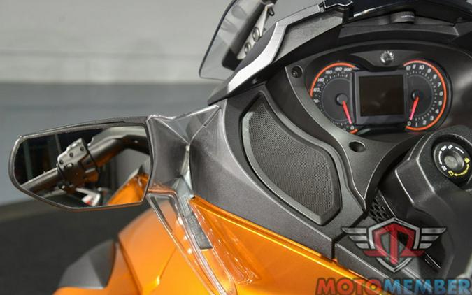 2014 Can-Am Spyder ST Limited SE5