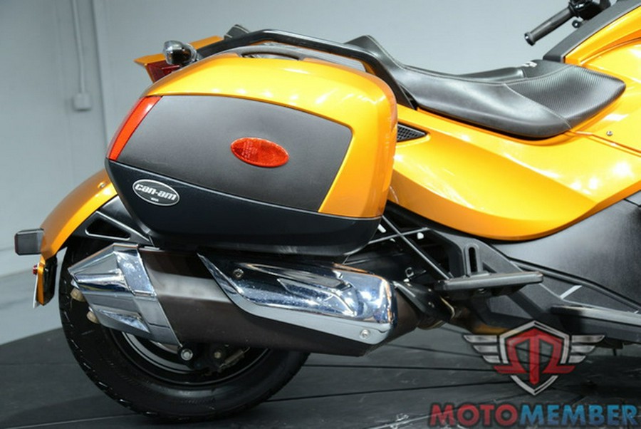 2014 Can-Am Spyder ST Limited SE5