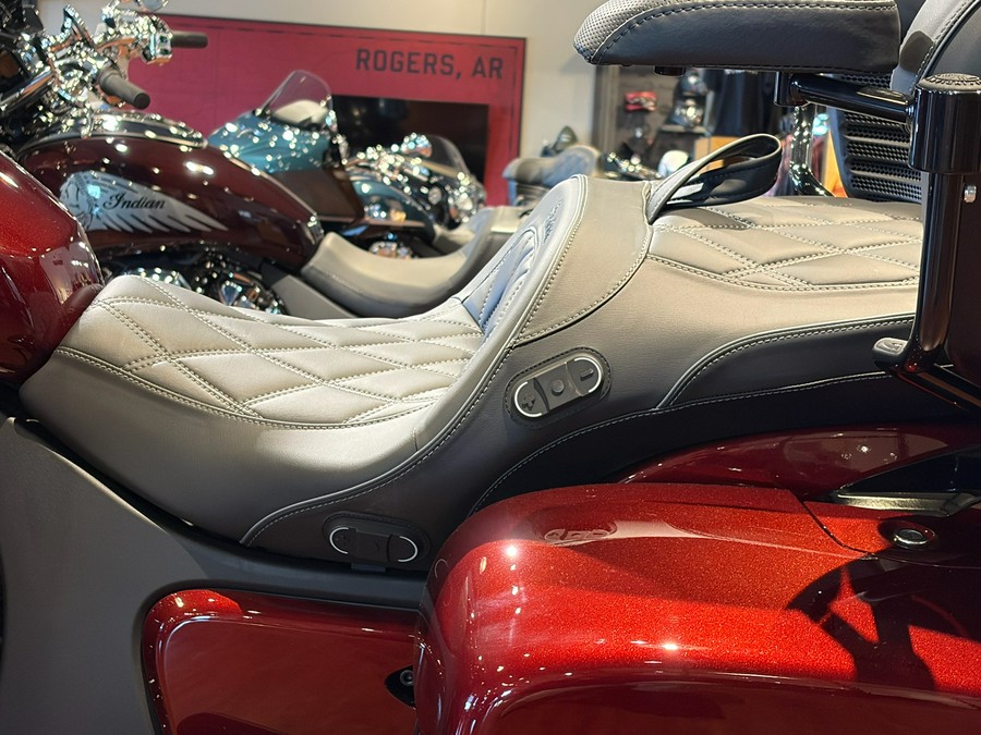 2026 Indian Motorcycle Pursuit® Dark Horse®