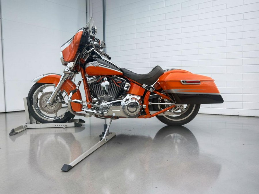 2010 Harley-Davidson FLSTSE CVO Convertible