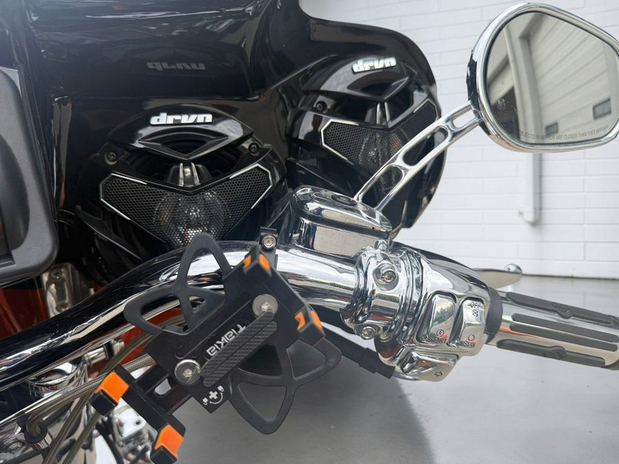 2010 Harley-Davidson FLSTSE CVO Convertible