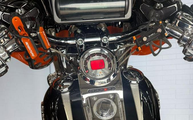2010 Harley-Davidson Softail convertible