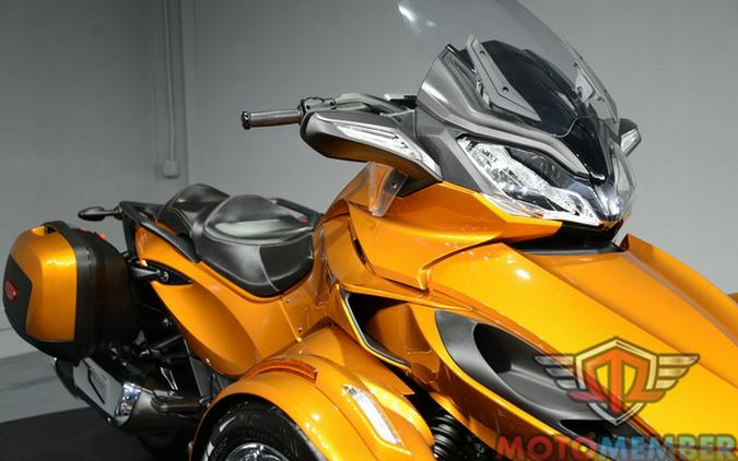 2014 Can-Am Spyder ST Limited SE5