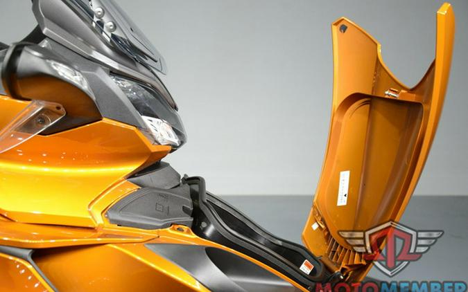 2014 Can-Am Spyder ST Limited SE5