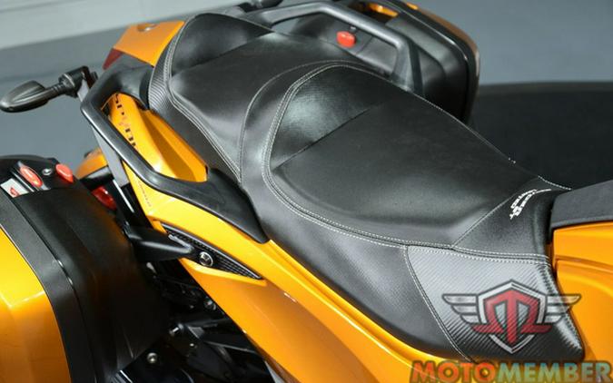 2014 Can-Am Spyder ST Limited SE5