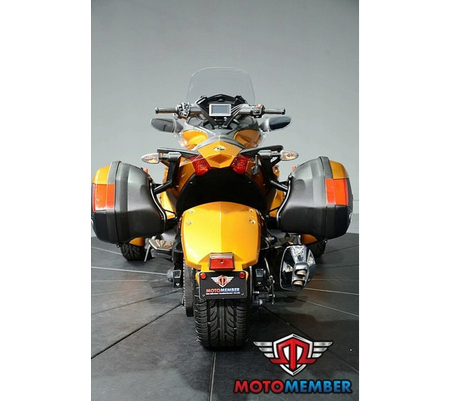 2014 Can-Am Spyder ST Limited SE5