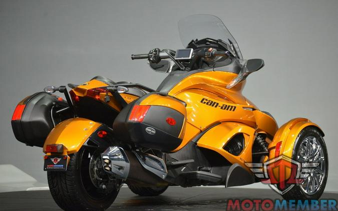 2014 Can-Am Spyder ST Limited SE5