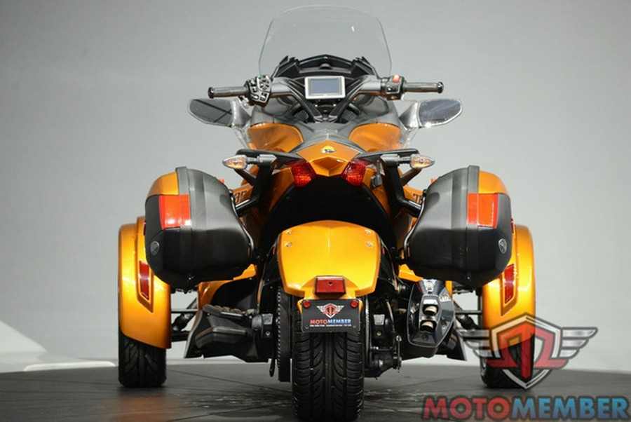 2014 Can-Am Spyder ST Limited SE5