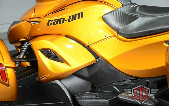 2014 Can-Am Spyder ST Limited SE5