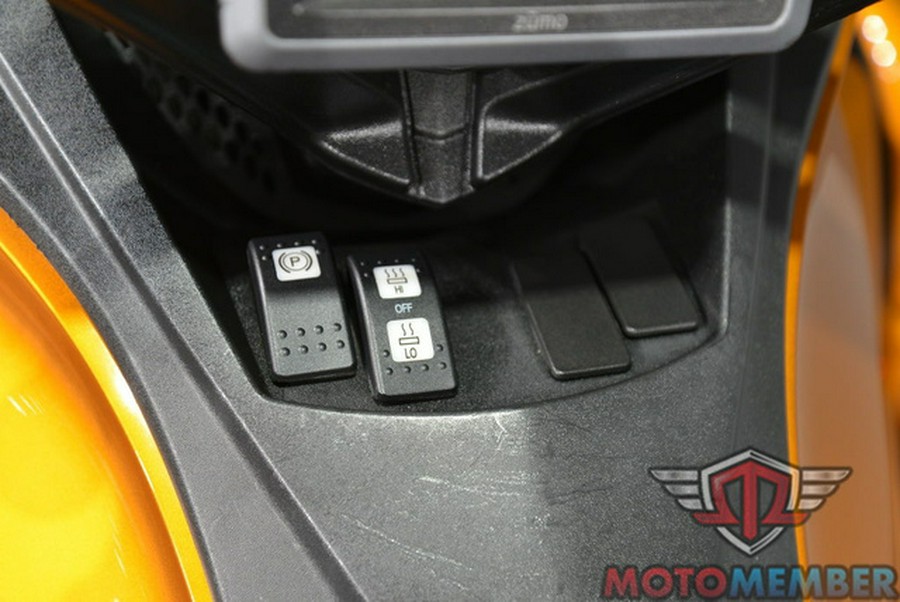 2014 Can-Am Spyder ST Limited SE5