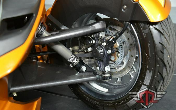 2014 Can-Am Spyder ST Limited SE5