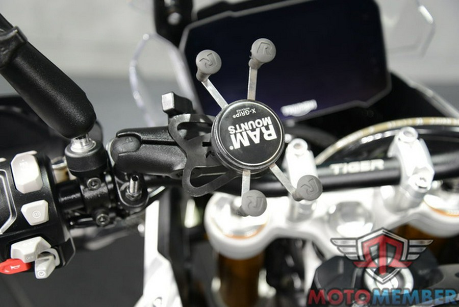 2020 Triumph Tiger 900 Rally Pro Matte Khaki Green