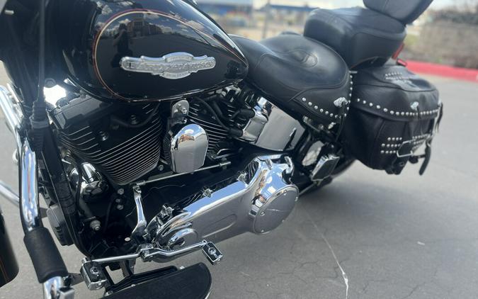 2010 Harley-Davidson® Heritage Softail® Classic 156 FIREFIGHTER BLACK 041370