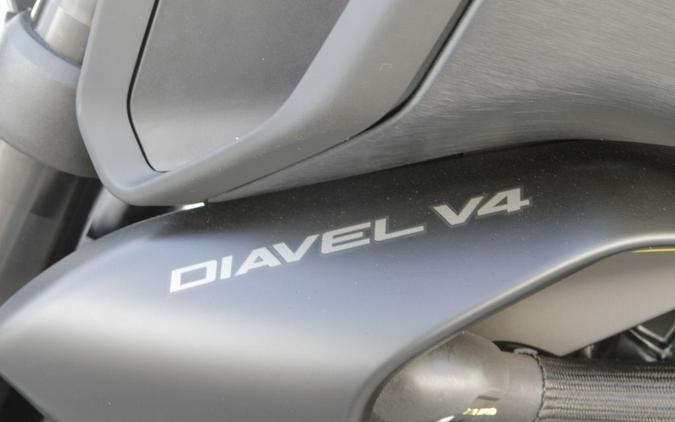 2026 Ducati Diavel V4