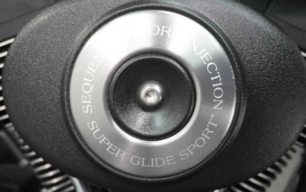 2004 Harley-Davidson® FXDXI - Dyna® Super Glide® Sport