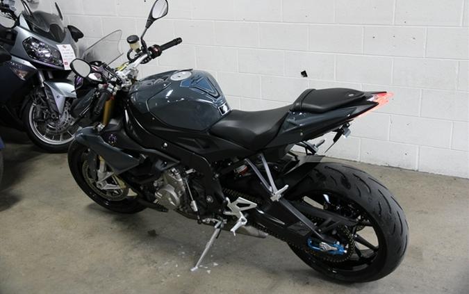 2018 BMW S 1000 R