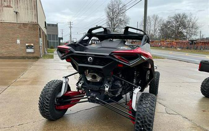 2024 Can-Am Maverick R X