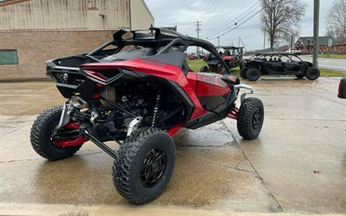 2024 Can-Am Maverick R X